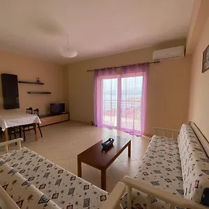 L.t. 5th Street Apartamento